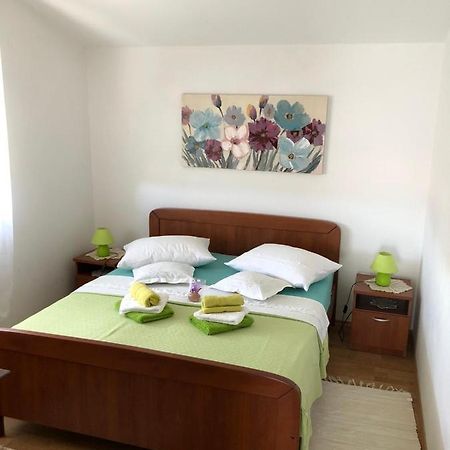 Apartments Rajcic Kastela Ngoại thất bức ảnh