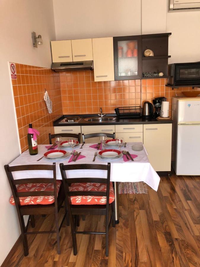 Apartments Rajcic Kastela Ngoại thất bức ảnh